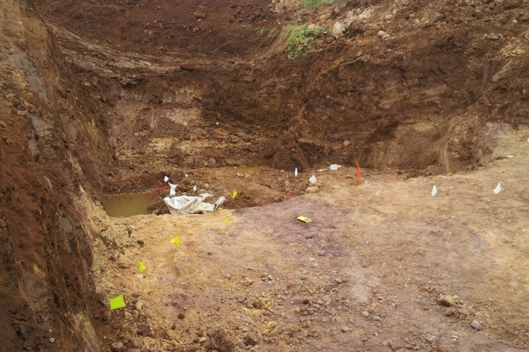 EXHUMATION AT THE LOCATION OF TOMAŠICA, NEAR PRIJEDOR CONTINUES. PRECISE DIMENSION OF THE MASS GRAVE SITE IS BEING DETERMINED PRIOR TO EXHUMATION OF INDIVIDUAL MORTAL REMAINS  
