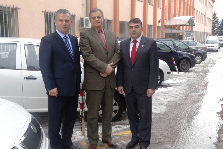 THE MINISTRY OF SECURITY DONATED 9 VEHICLES TO THE PROSECUTOR’S OFFICE OF BIH