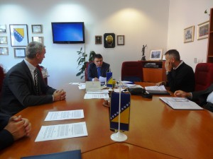 CHIEF PROSECUTOR MET WITH THE HEADS OF THE DIRECTORATE FOR COORDINATION OF POLICE BODIES OF BOSNIA AND HERZEGOVINA. THE MAIN TOPIC OF THE MEETING PERTAINED TO THE COOPERATION OF LAW ENFORCEMENT AGENCIES IN BOSNIA AND HERZEGOVINA 