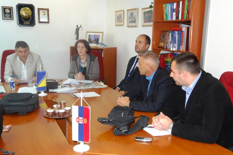CHIEF PROSECUTORS SALIHOVIĆ AND  VUKČEVIĆ MET REGARDING THE ISSUE OF ESTABLISHMENT OF LIAISON OFFICERS UNDER THE PROTOCOL ON COOPERATION. PROSECUTOR VUKČEVIĆ SUPPORTED THE OPERATIONS CARRIED OUT BY THE PROSECUTOR’S OFFICE OF BIH IN THE PAST FEW DAYS