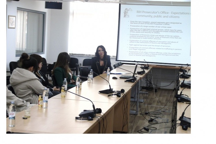STUDENTS OF THE INTERNATIONAL UNIVERSITY IN SARAJEVO VISIT THE PROSECUTOR’S OFFICE OF BIH