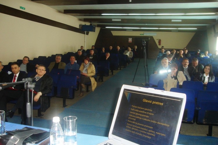 U MODRIČI ODRŽAN OKRUGLI STO POSVEĆEN PRIBLIŽAVANJU PRAVOSUDNIH INSTITUCIJA LOKALNIM ZAJEDNICAMA U BiH