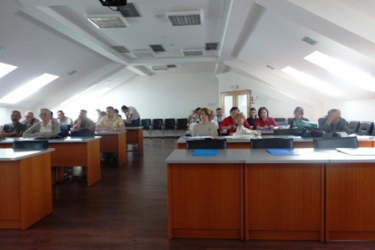 U LIVNU ODRŽAN OKRUGLI STO POSVEĆEN PRIBLIŽAVANJU PRAVOSUDNIH INSTITUCIJA BiH LOKALNIM ZAJEDNICAMA.