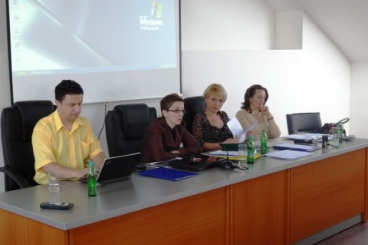 U LIVNU ODRŽAN OKRUGLI STO POSVEĆEN PRIBLIŽAVANJU PRAVOSUDNIH INSTITUCIJA BiH LOKALNIM ZAJEDNICAMA.