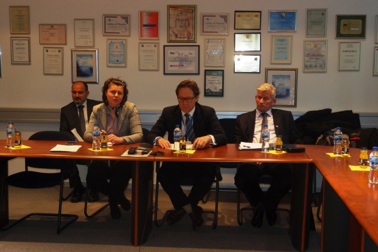 FIRST TRILATERAL MEETING OF CHIEF PROSECUTORS OF BOSNIA AND HERZEGOVINA, SERBIA AND CROATIA HELD IN SARAJEVO WITHIN THE FRAMEWORK OF THE PROTOCOL ON COOPERATION IN PROSECUTION OF WAR CRIMES. SPECIFIC ACTIVITIES AND FURTHER COOPERATION IN SEVERAL CASES AGR