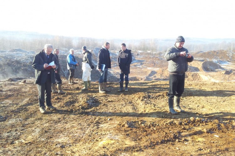 PROSECUTOR OF THE SPECIAL DEPARTMENT FOR WAR CRIMES, TOGETHER WITH THE INVESTIGATING TEAM, VISITED THE MASS GRAVE SITE IN TOMAŠICA NEAR PRIJEDOR