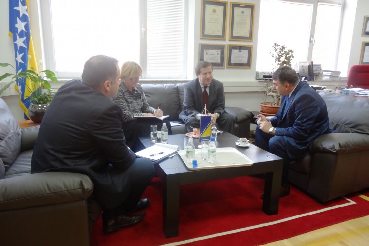 CHIEF PROSECUTOR MET AND DISCUSSED WITH THE AMBASSADOR OF THE CZECH REPUBLIC IN BOSNIA AND HERZEGOVINA