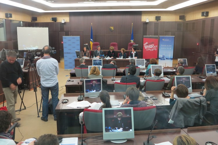 ЗАМЈЕНИЦА РУКОВОДИОЦА ПОСЕБНОГ ОДЈЕЛА ЗА РАТНЕ ЗЛОЧИНЕ УЧЕСТВОВАЛА НА ПРЕДСТАВЉАЊУ ИЗВЈЕШТАЈА О БОРБИ ПРОТИВ НЕКАЖЊИВОСТИ СЕКСУАЛНОГ НАСИЉА УЧИЊЕНОГ У ПРОТЕКЛОМ РАТУ