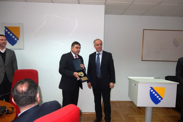 CHIEF PROSECUTOR AND BIH PROSECUTOR’S OFFICE AWARDED BY THE INDIRECT TAXATION AUTHORITY OF BOSNIA AND HERZEGOVINA FOR CONTRIBUTION TO PROSECUTION OF TAX EVASION AND IMPROVEMENT OF TAX DISCIPLINE  