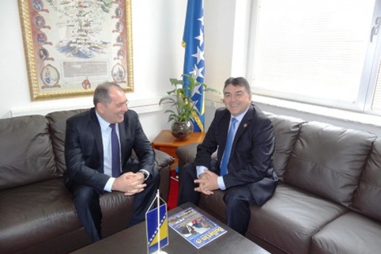 GLAVNI TUŽITELJ SE SASTAO SA MINISTROM SIGURNOSTI BiH. ISKAZANA PUNA MEĐUSOBNA POTPORA DVIJU INSTITUCIJA U USPOSTAVI VLADAVINE PRAVA