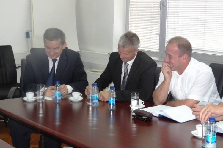 УДАРНА ГРУПА ЗА БОРБУ ПРОТИВ ТЕРОРИЗМА-БИЋЕ ЗАТРАЖЕНА ВАНРЕДНА СЈЕДНИЦА САВЈЕТА МИНИСТАРА БиХ