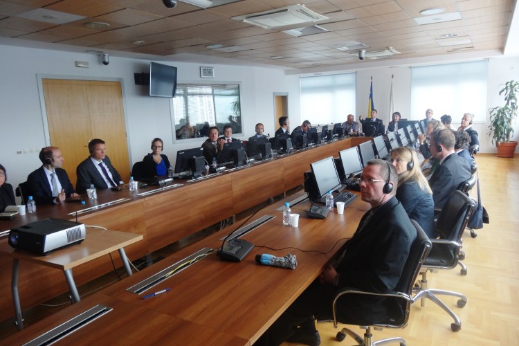 ДЕЛЕГАЦИЈА СУДИЈА ИЗ СР ЊЕМАЧКЕ ПОСЈЕТИЛА ТУЖИЛАШТВО БиХ И САСТАЛА СЕ СА В.Д. ГЛАВНОГ ТУЖИОЦА ГОРДАНОМ ТАДИЋ