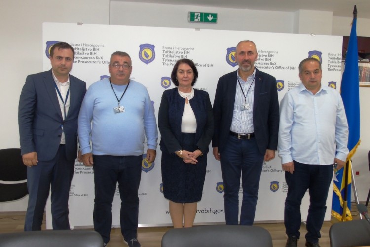 В.Д. ГЛАВНОГ ТУЖИОЦА ТУЖИЛАШТВА БиХ ГОРДАНА ТАДИЋ САСТАЛА СЕ СА МУРИЗОМ МЕМИЋЕМ И АДВОКАТОМ ИФЕТОМ ФЕРАГЕТОМ
