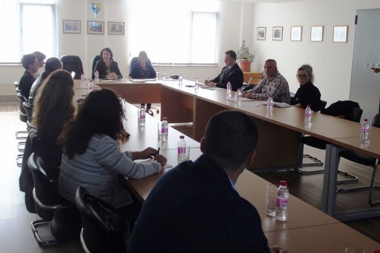 ОДРЖАН САСТАНАК УДАРНЕ ГРУПЕ ЗА БОРБУ ПРОТИВ ТРГОВИНЕ ЉУДИМА И ОРГАНИЗОВАНЕ ИЛЕГАЛНЕ ИМИГРАЦИЈЕ