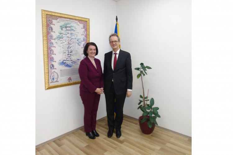 CHIEF PROSECUTOR MEETS WITH AMBASSADOR OF KINGDOM OF NETHERLANDS TO BOSNIA AND HERZEGOVINA