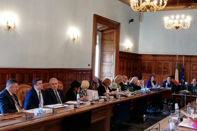 ДВОДНЕВНА ПОСЈЕТА ДЕЛЕГАЦИЈЕ ТУЖИЛАШТВА БиХ, SIPA-e И ГРАНИЧНЕ ПОЛИЦИЈЕ ИТАЛИЈАНСКОЈ ДИРЕКЦИЈИ ЗА АНТИМАФИЈУ И АНТИТЕРОРИЗАМ И ДРЖАВНОЈ ПОЛИЦИЈИ – ЦЕНТРАЛНОЈ ДИРЕКЦИЈИ КРИМИНАЛИСТИЧКЕ ПОЛИЦИЈЕ