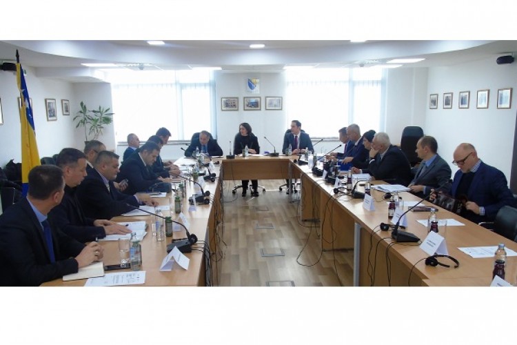 У ТУЖИЛАШТВУ БиХ ОДРЖАН САСТАНАК УДАРНЕ ГРУПЕ ЗА БОРБУ ПРОТИВ ТЕРОРИЗМА И ЈАЧАЊА СПОСОБНОСТИ ЗА БОРБУ ПРОТИВ ТЕРОРИЗМА