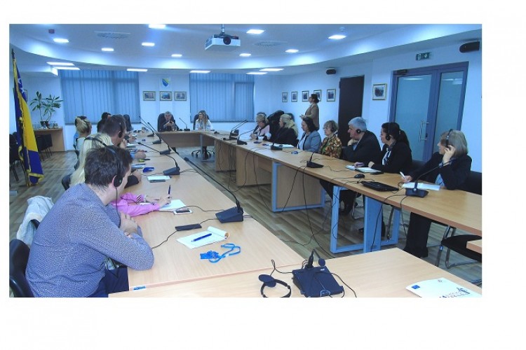 ГЛАВНА ТУЖИТЕЉКА, ТУЖИОЦИ И СТРУЧНО ОСОБЉЕ ПОСЕБНОГ ОДЈЕЛА ЗА ОРГАНИЗОВАНИ КРИМИНАЛ, ПРИВРЕДНИ КРИМИНАЛ И КОРУПЦИЈУ ТУЖИЛАШТВА БиХ САСТАЛИ СУ СЕ СА ЗВАНИЧНИЦИМА ПРОЈЕКТА EU4JUSTICE