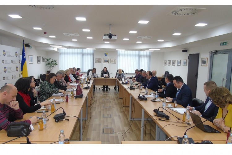 САСТАНАК УДАРНЕ ГРУПЕ ЗА БОРБУ ПРОТИВ ТРГОВИНЕ ЉУДИМА И ОРГАНИЗОВАНЕ ИЛЕГАЛНЕ ИМИГРАЦИЈЕ ОДРЖАН У САРАЈЕВУ