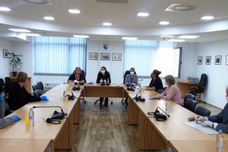 ГЛАВНА ТУЖИТЕЉКА ГОРДАНА ТАДИЋ ОДРЖАЛА КОЛЕГИЈЕ СВИХ ТУЖИЛАЧКИХ ОДЈЕЛА ТУЖИЛАШТВА БиХ