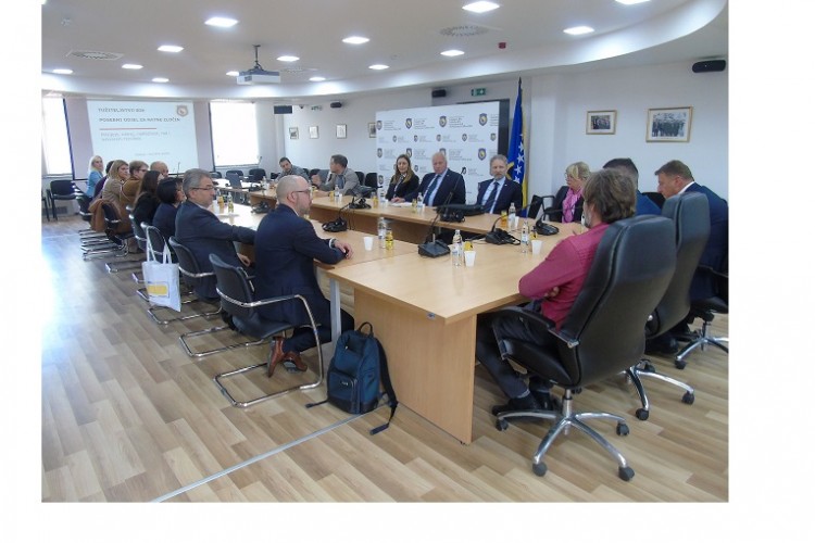 ПРЕДСТАВНИЦИ ВИСОКЕ ПРАВОСУДНЕ ДЕЛЕГАЦИЈЕ Р СРБИЈЕ У СТУДИЈСКОЈ ПОСЈЕТИ ТУЖИЛАШТВУ БиХ