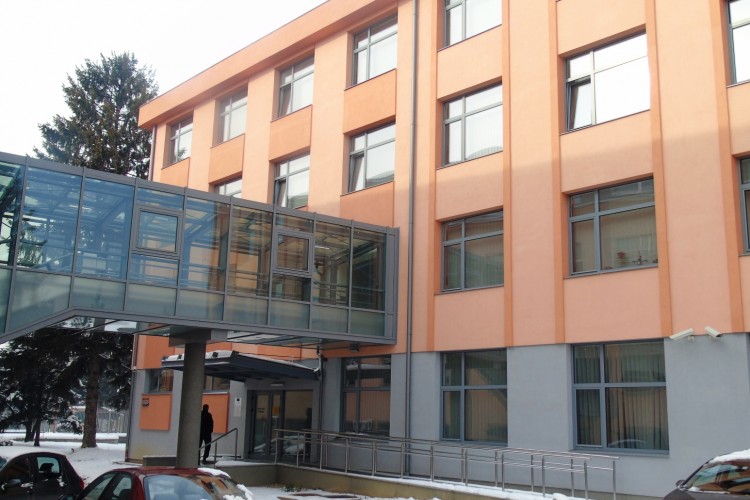 PODIGNUTA OPTUŽNICA PROTIV ČETIRI OSOBE ZBOG ORGANIZIRANOG KRIJUMČARENJA VEĆEG BROJA MIGRANATA