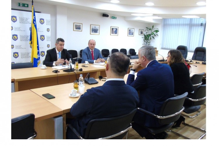 THE CHIEF PROSECUTOR MEETS WITH REPRESENTATIVES OF THE PARLIAMENTARY ANTI-CORRUPTION COMMISSION