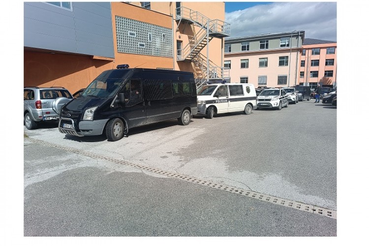 ПРИЈЕДЛОГ ПРИТВОРА ЗА 18 И МЈЕРА ЗАБРАНЕ ЗА 5 ОСУМЊИЧЕНИХ У ПРЕДМЕТУ “BLACK TIE 2”