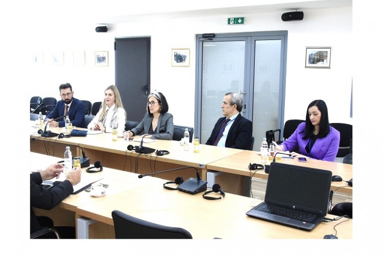 CHIEF PROSECUTOR MEETS WITH AMBASSADOR OF KINGDOM OF SPAIN