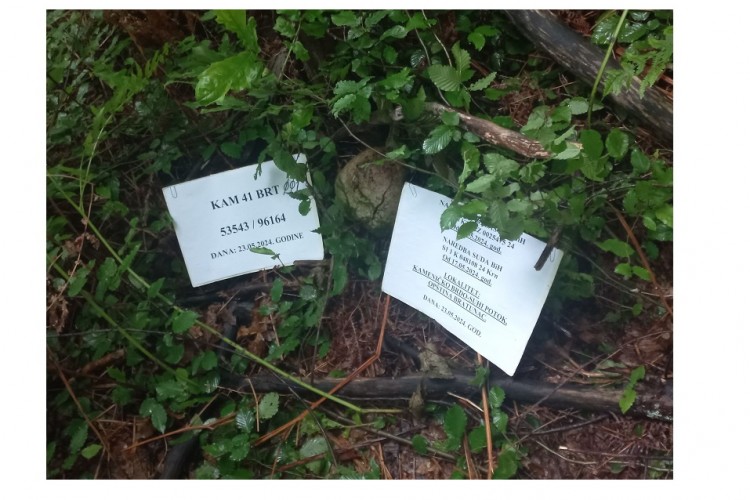 THE EXHUMATION PROCESS CARRIED OUT IN THE BRATUNCA AREA